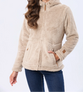 Campera con capucha sherpa