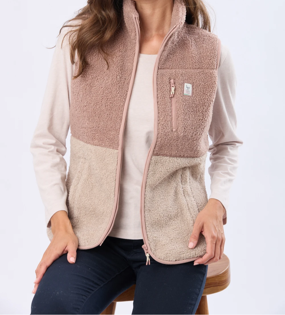 Chaleco tejido sherpa cuello alto