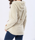 Campera con capucha sherpa