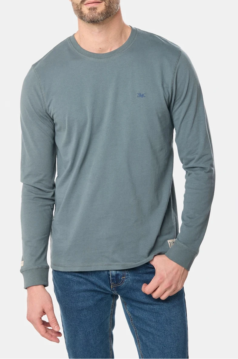 REMERA LEGACY ALGODÓN